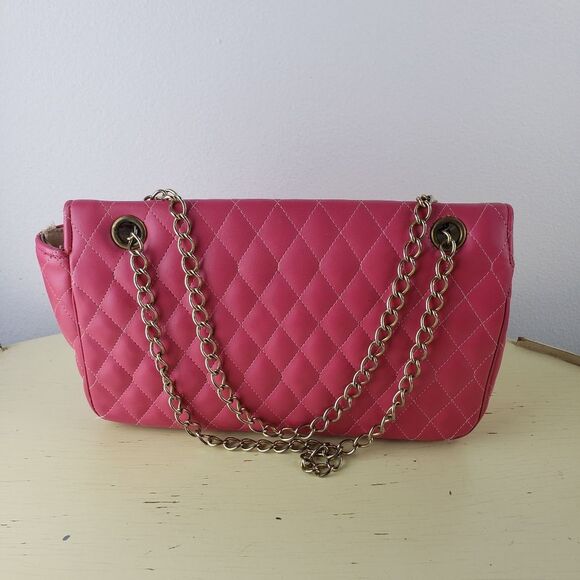 Women's Vintage Barbie Pink Quilted Golden Chain Bag - Picture 7 of 14